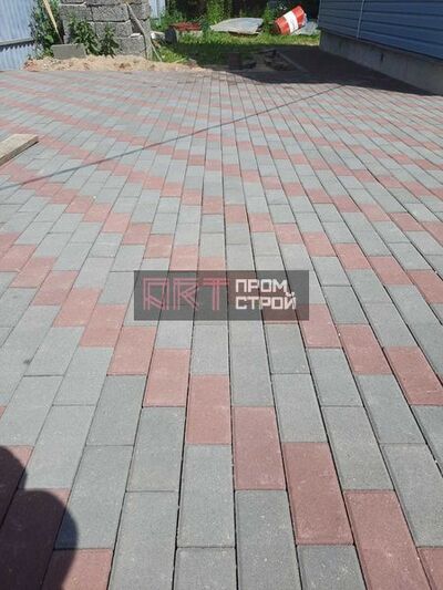 Брусчатка серый и красный, укладка под ключ 210 кв.м